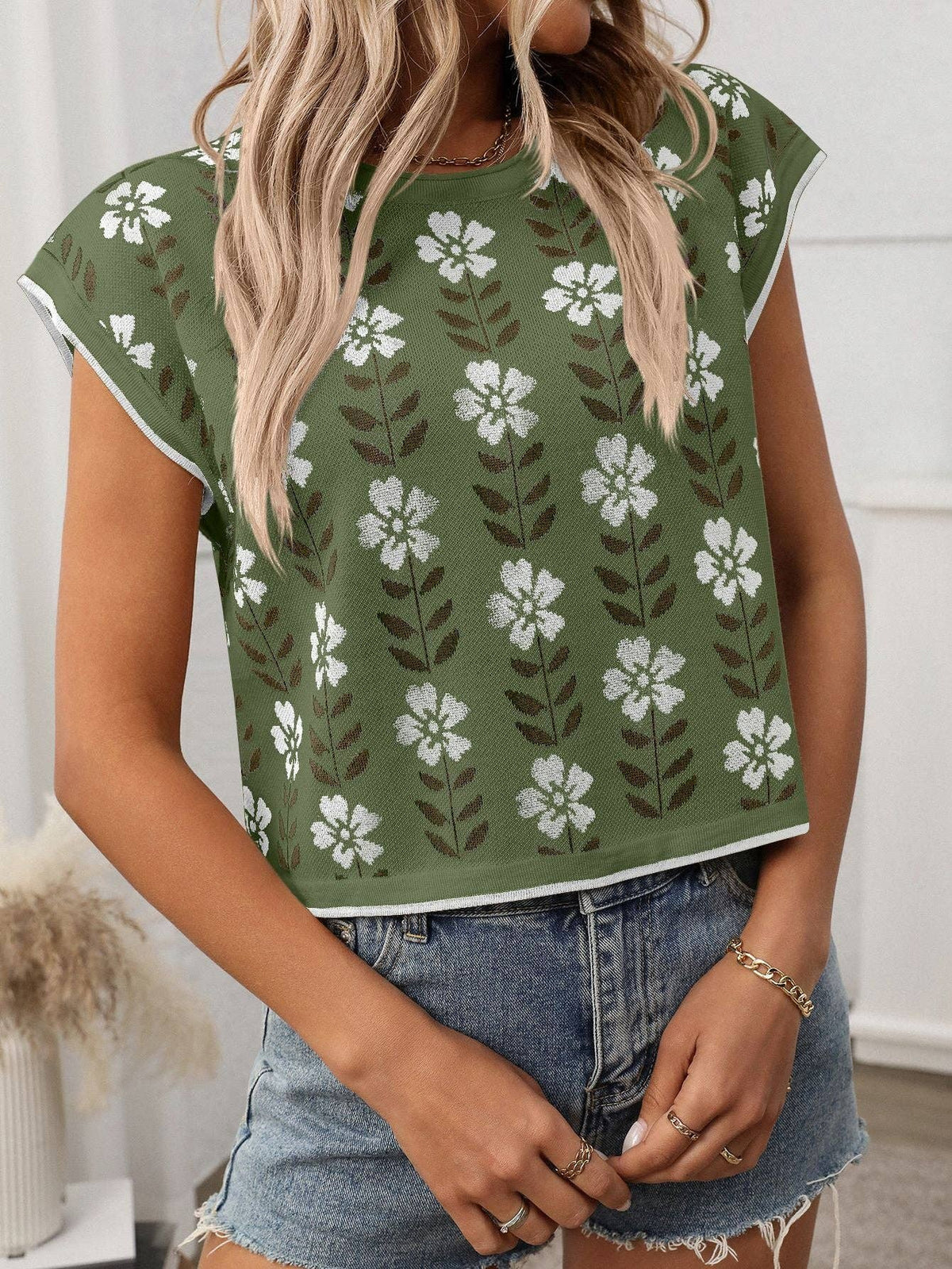 Vintage Floral Crew Neck Knit Crop Top Short Sleeve